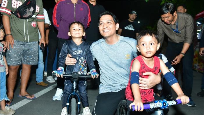 1Car-Free-Night-Indramayu-Catwalk-Nya-Pemuda-dan-Pelaku-Usaha-Kecil.jpg