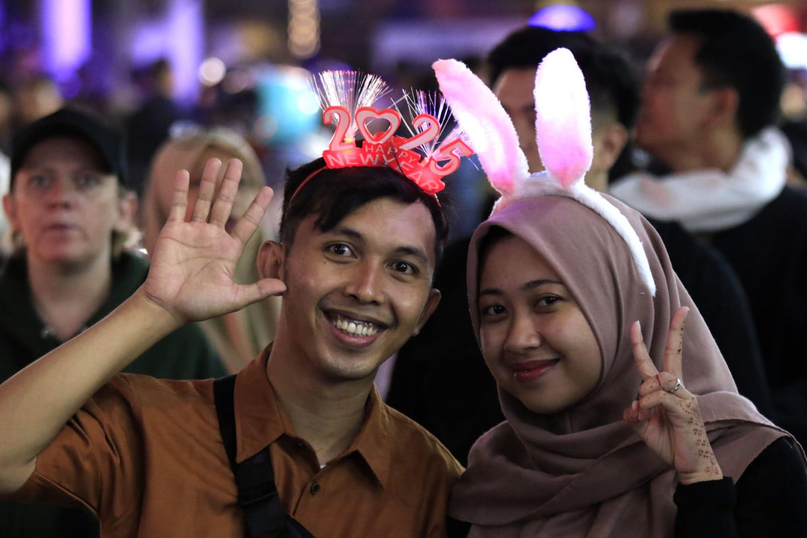 Perayaan Malam Tahun 2025 di Kota Bandung
