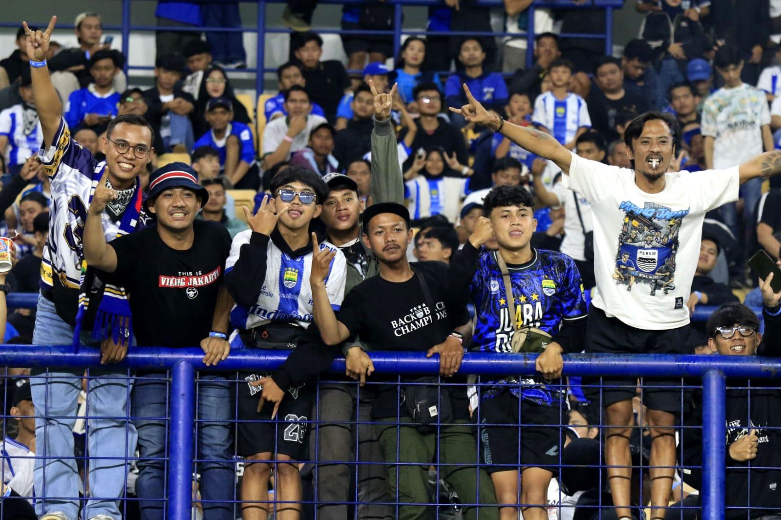20251121_GANI_Persib_Dewa_United_19_Bobotoh.jpg