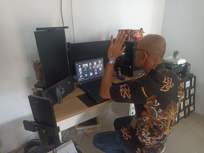 ASN-Karawang-WFH-kerja-zoom-meeting.jpg
