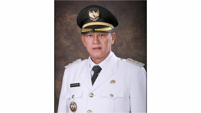 Acep-Purnama-Eks-Bupati-Kuningan-Tutup-Usia.jpg