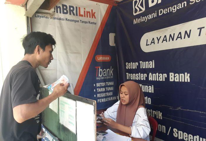 AgenBRILink Jalan Naggrok Bandung, Transfer Uang di Sela Kerja Cuma Semenit, Istri di Kampung Senang