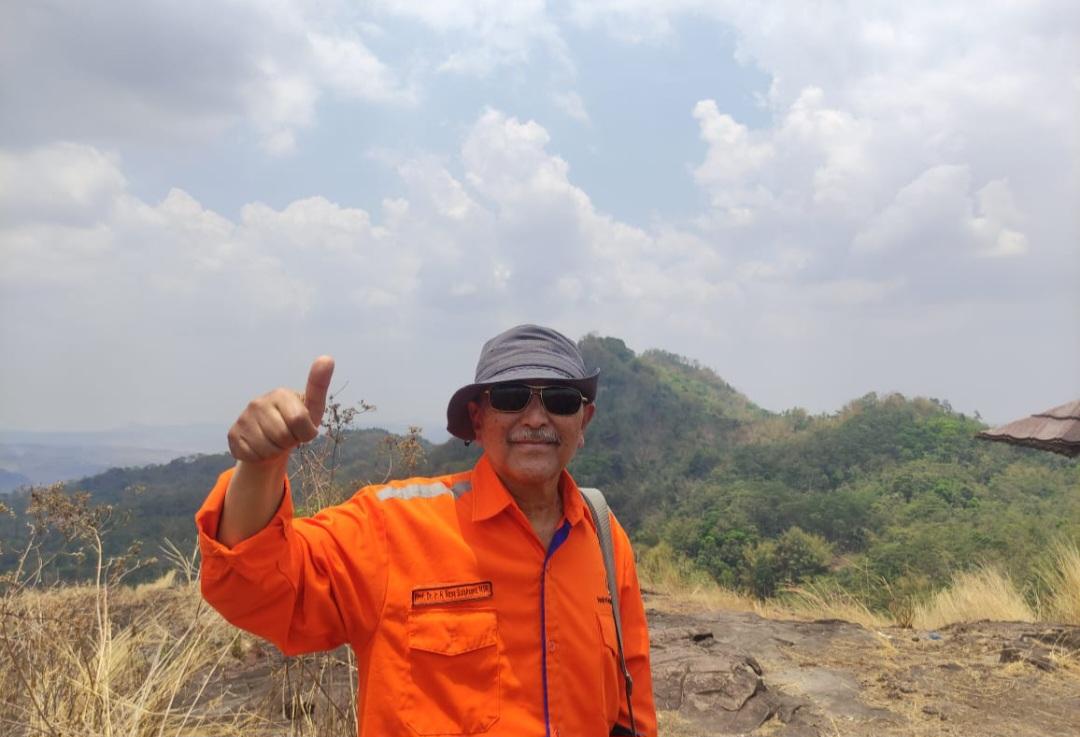 Ahli-vulkanologi-dari-Universitas-Padjadjaran-Prof-Dr-Nana-Sulaksana-MSP.jpg