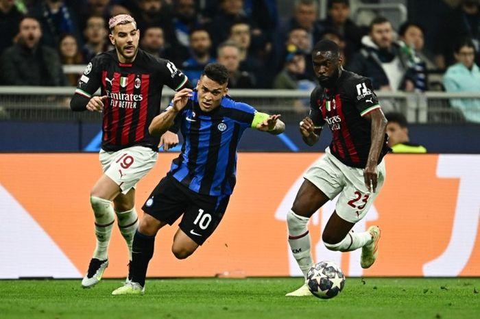 Aksi-striker-Inter-Milan-Lautaro-Martinez-dalam-laga-kontra-AC-Milan.jpg