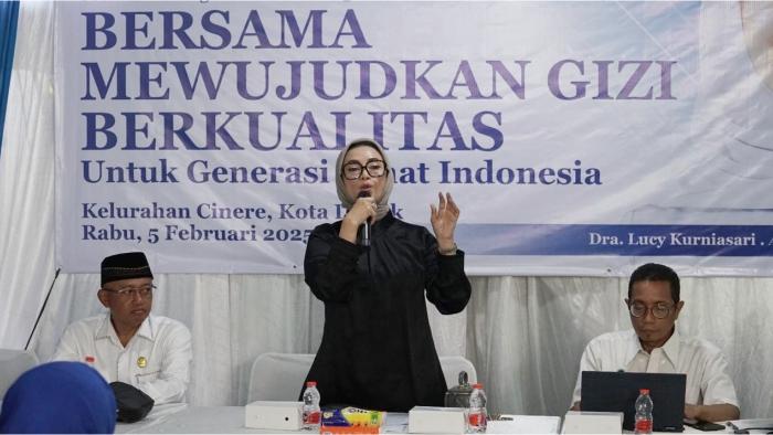 Anggota-Komisi-IX-DPR-RI-Lucy-Kurniasari-memaparkan-mengenai-program-Makan-Bergizi-Gratis.jpg