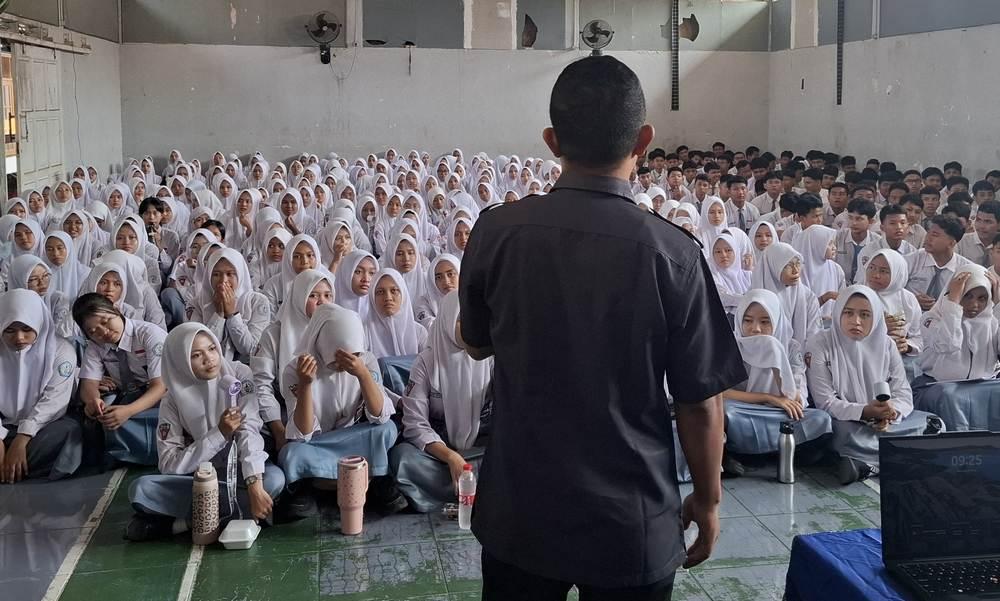 Bawaslu Karawang Siapkan Pemilih Cerdas 2029: Gencarkan Pendidikan Politik bagi Kalangan Pelajar