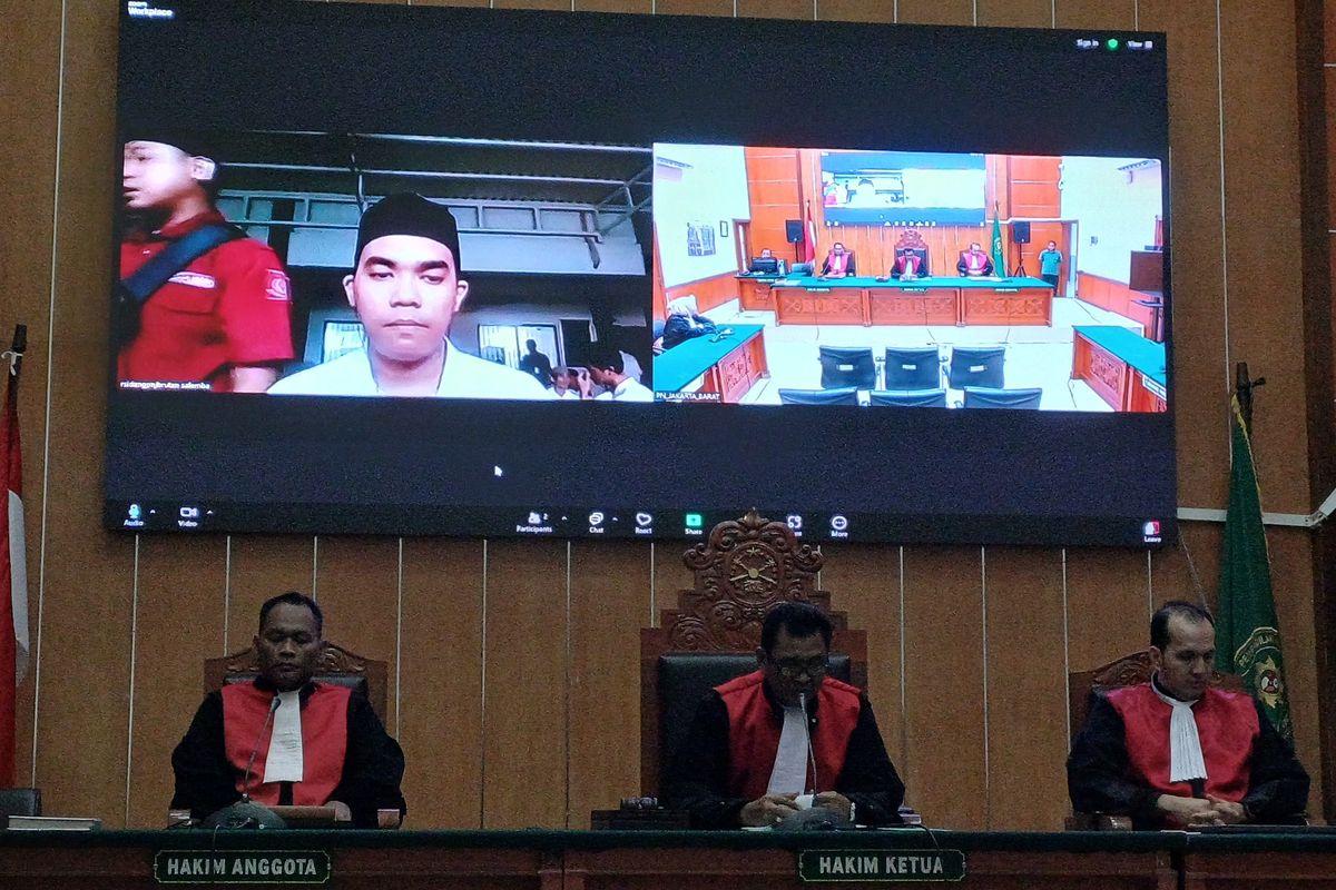 Sosok Batara Ageng Eks Manajer Fuji yang Gelapkan Uang Rp 1,3 M, Divonis 2 Tahun 6 Bulan Penjara