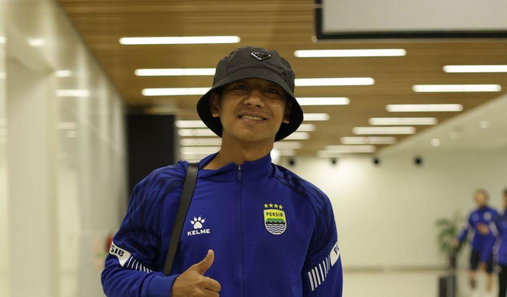 Beckham-Putra-dalam-perjalanan-ke-Surabaya-Persib-me.jpg