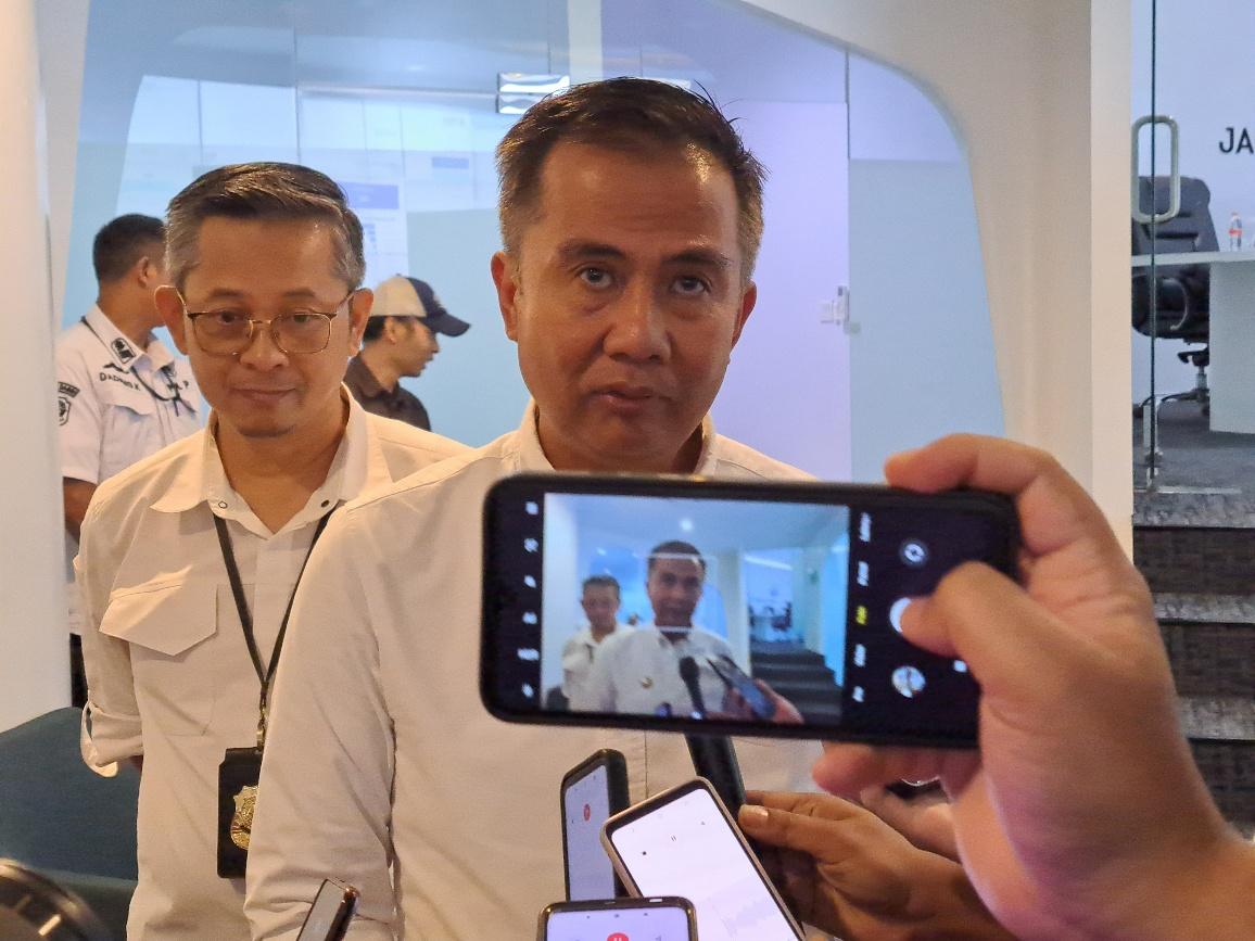 Bey-Machmudin-dalam-kegiatan-Peringatan-Hari-Lanjut-Usia-Na.jpg