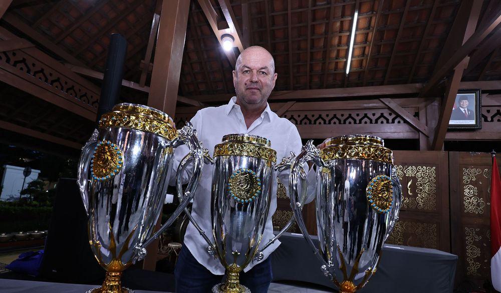 Bojan-Hodak-dalam-kegiatan-Ngariung-Ju-persib.jpg