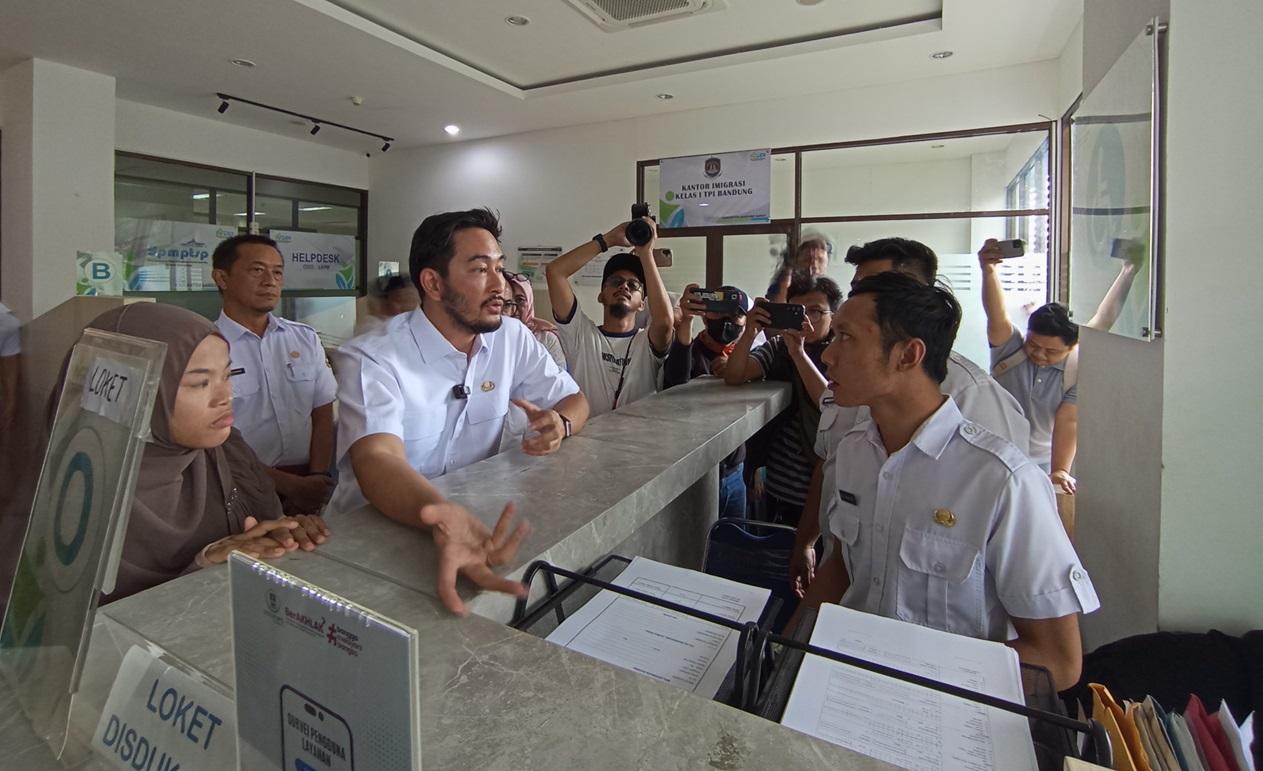 Pelayanan Publik di Bandung Barat Dievaluasi Menyeluruh Buntut Viral Percaloan Akta Kelahiran di MPP