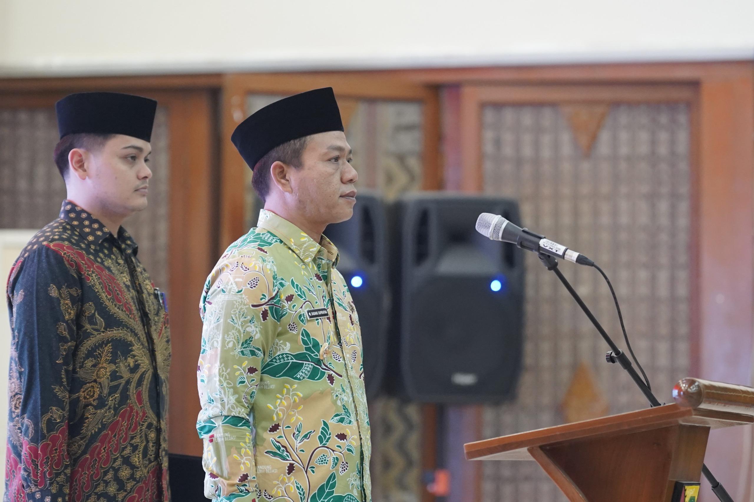 Bupati-Bandung-Dadang-Supriatna-saat-sambutan-d.jpg