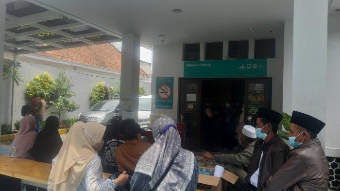 Tak Ada di Garut, 40 Calon Jemaah Umrah Datangi KKP Bandung Jabar untuk Dapat Vaksinasi Meningitis