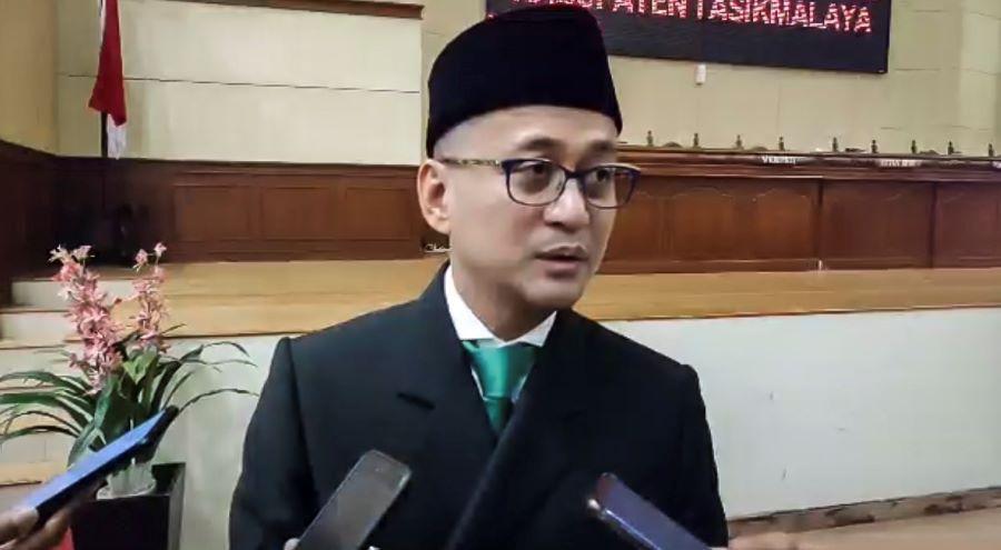 Cecep-Nurul-Yakin-mengapresiasi-penindakan-rokok-ilegal.jpg