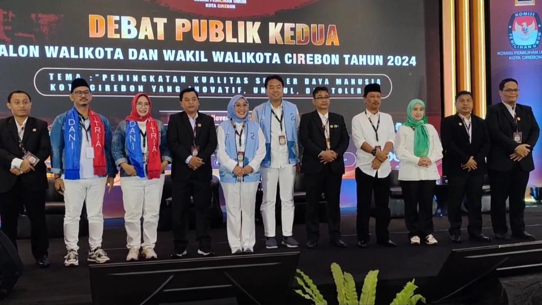 Debat-publik-kedua-bagi-calon-Wali-Kota-dan-Wakil-Wali-Kota-Cirebon-di-Kecamatan-Kedawung.jpg