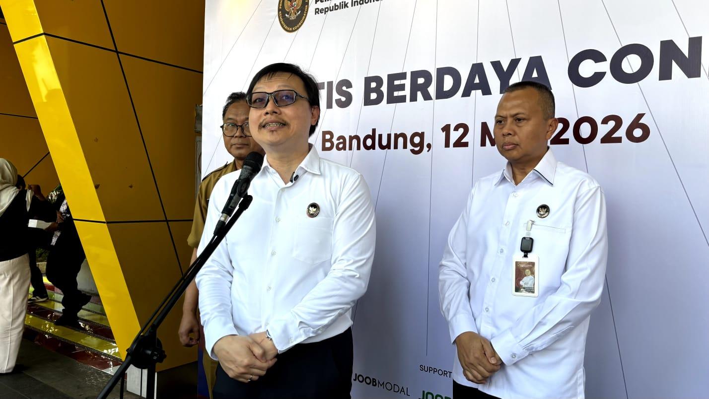 Deputi-Bidang-Koordinasi-Pemberdayaan-Ekonomi-Masyarakat-dan-Perl.jpg