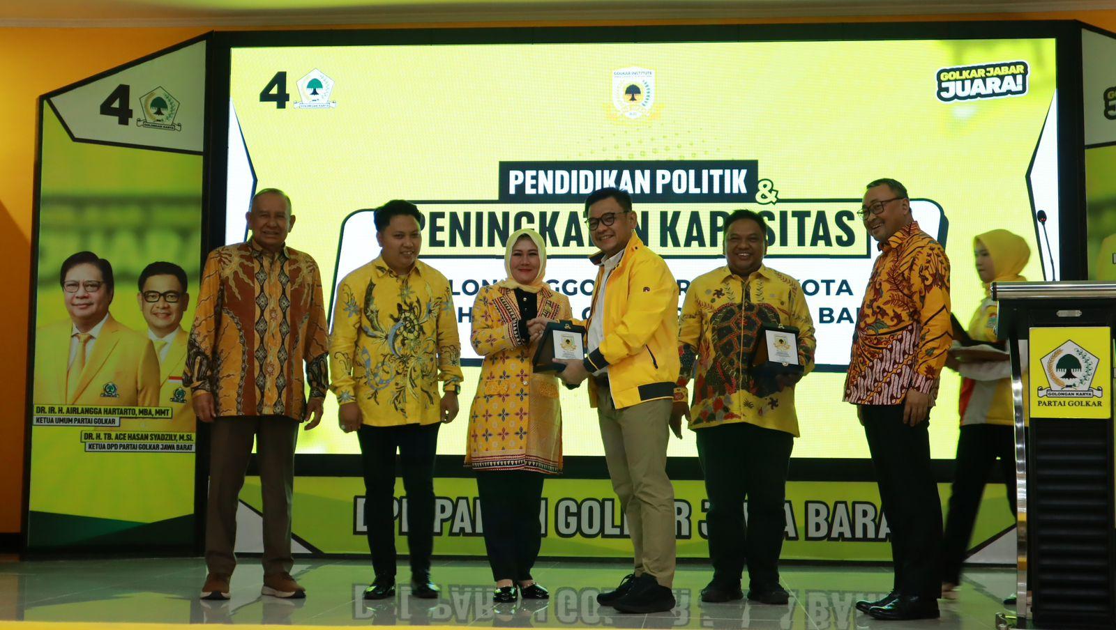 Dikpol-angkatan-pertama.jpg