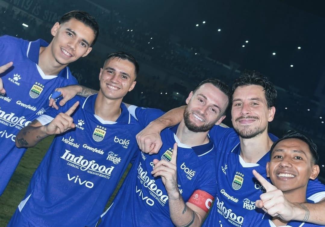 Dion-Markx-Eliano-Reijnders-Marc-Klok-Thom-Haye-dan-Beckham-Putra-persib.jpg