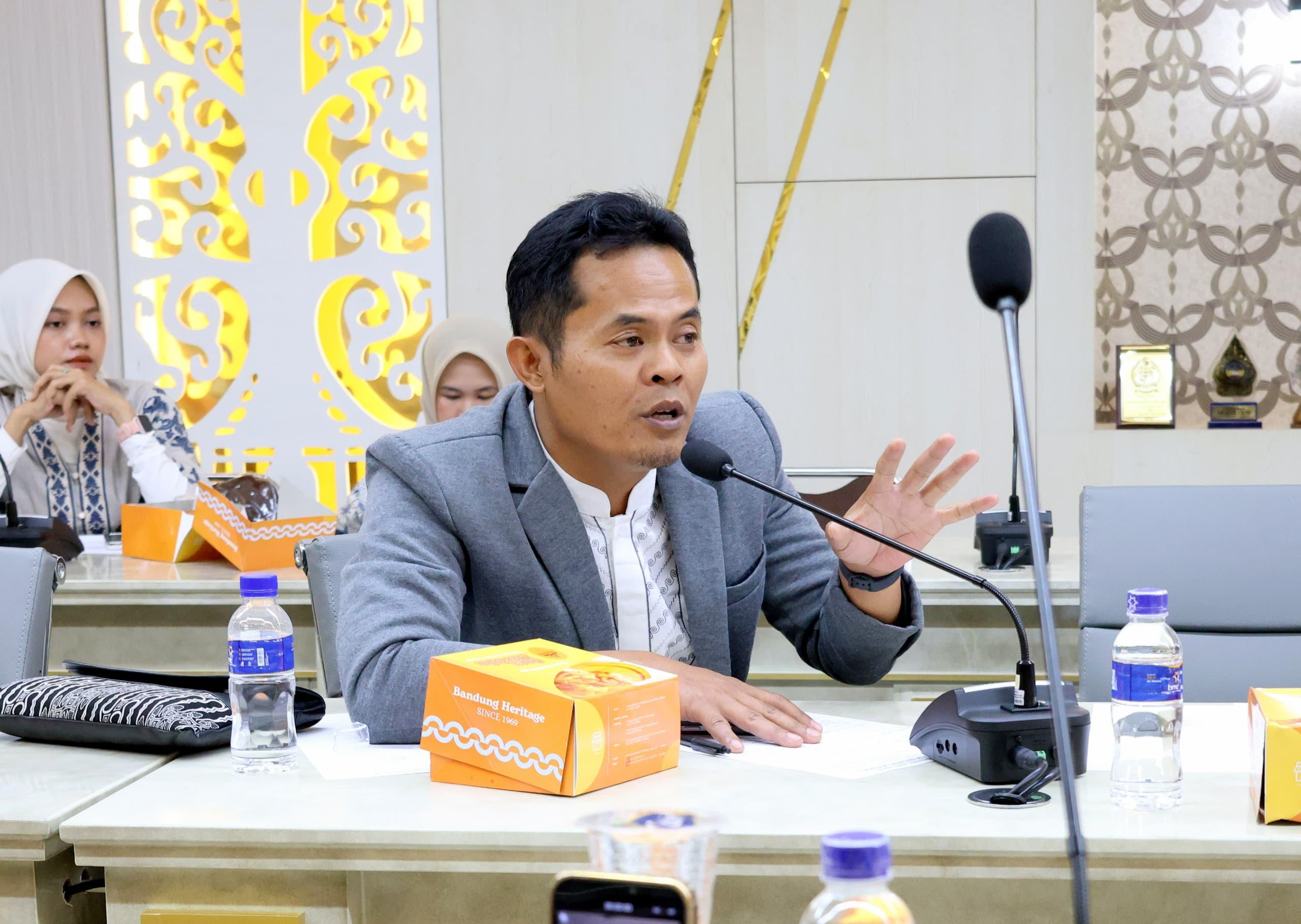 FOTO-ADV-iwan-koswara.jpg