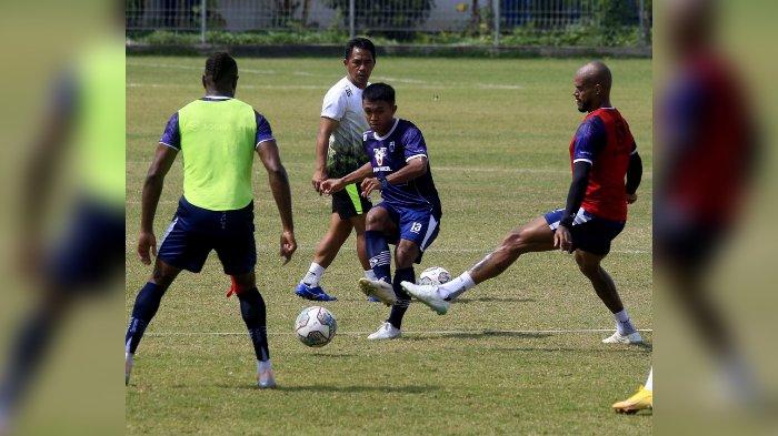 Febri Hariyadi Beri Pujian untuk Persija, Tapi Tegaskan Persib Bandung Incar Tiga Angka, Ini Katanya