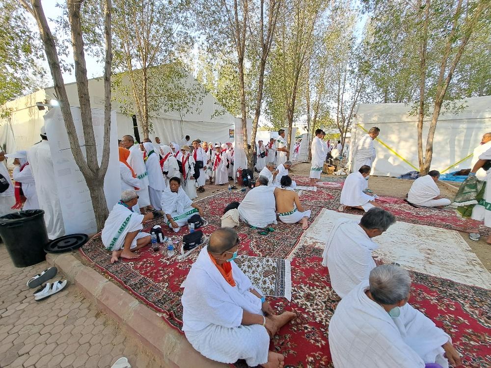 Foto-ilustrasi-situasi-di-Arafah-saat-wukuf-27-Juni-2023.jpg