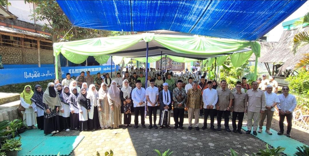 Wamenag Groundbreaking Pembangunan Auditorium Pesantren di Cianjur, Dukung Pendidikan Islam