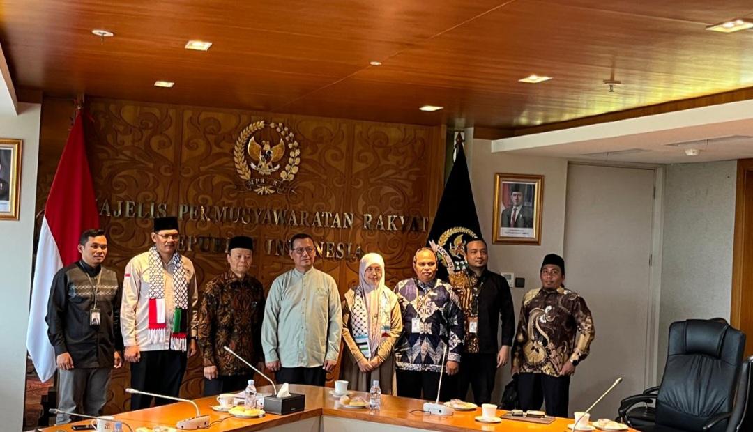 Global-Peace-Convoy-Indonesia-GPCI-saat-bertemu-MPR.jpg