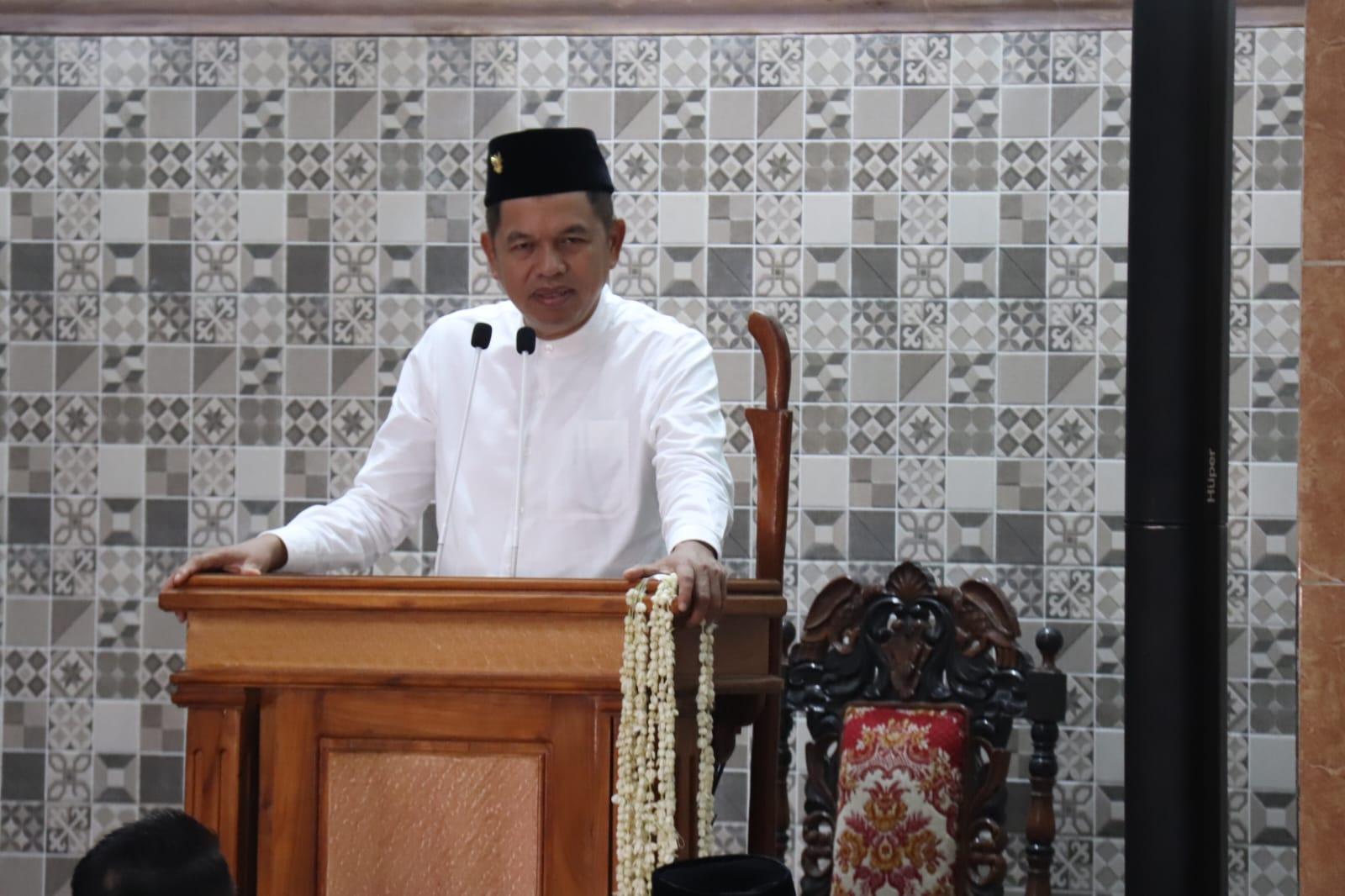 Gubernur-Jawa-Barat-Dedi-Mulyadi-12121212121.jpg