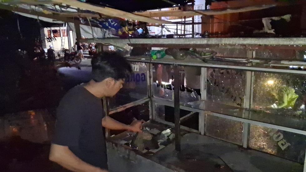 Hendra-pemilik-gerobak-nasi-goreng-rusak-di-Sukabumi.jpg