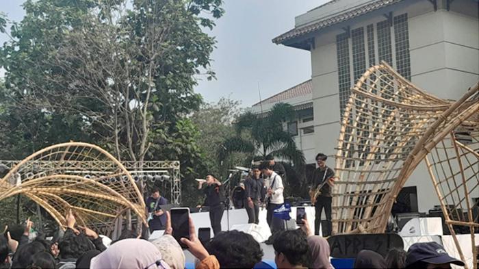 Antusiasme Massa Kampus Meriahkan ITB Showcase