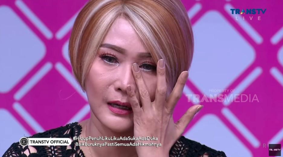 Inul-Daratista-menangis-saat-menceritakan-kedekatannya-dengan-Lesti-Kejora.jpg