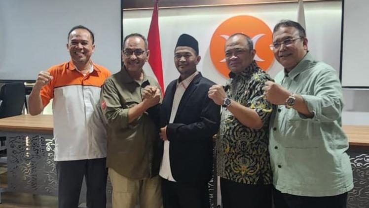 Pilkada Tasikmalaya 2024, Paslon Ivan Dicksan-Dede Muharam Terima Rekomendasi PKS, Imbas Putusan MK