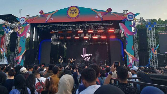 Semesta Berpesta di Bandung Berlangsung Meriah, Berlangsung 2 Hari, Dibuka /RIF Ditutup Padi Reborn