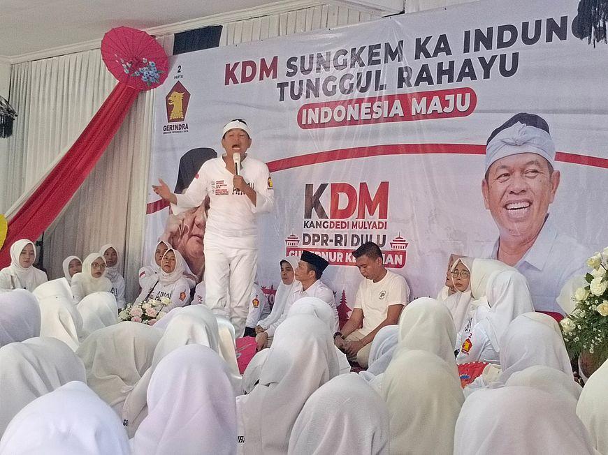 KDM-sampaikan-bahayanya-bank-emok.jpg