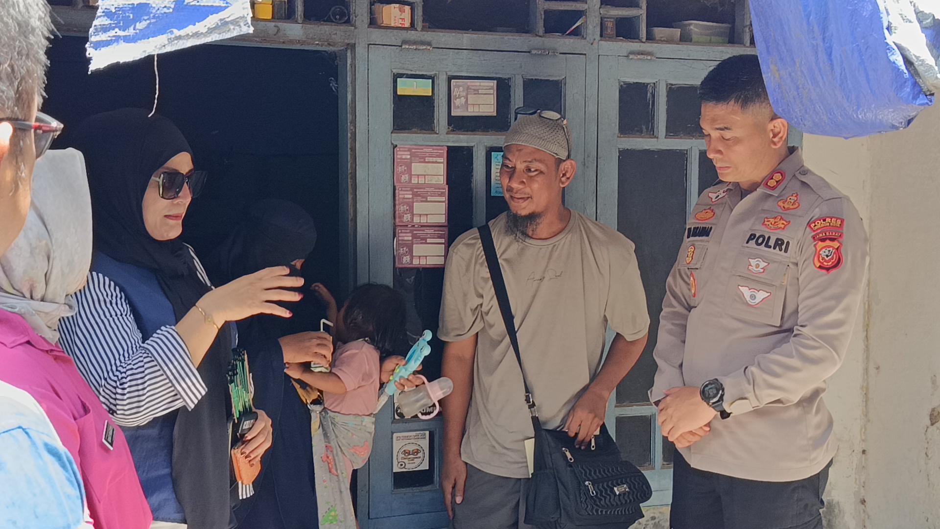 Pahlawan Sejati Cirebon: Kisah Pemulung yang Berjuang Pulangkan Keluarga yang Terlunta-lunta di Aceh