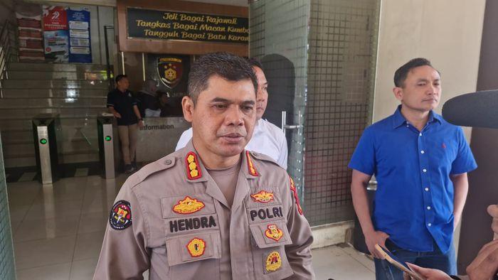 Polda Jabar Batal Konferensi Pers Penangkapan Taufik Hidayat, Kabid Humas: Masih Dalami Penyidikan - Tribunjabar.id