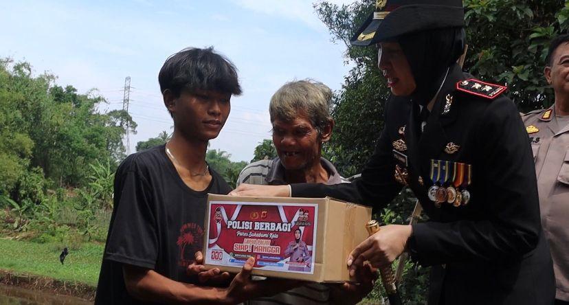 Kakek-Lili-tengah-korbang-angin-puting-beliung-di-Sukabumi.jpg