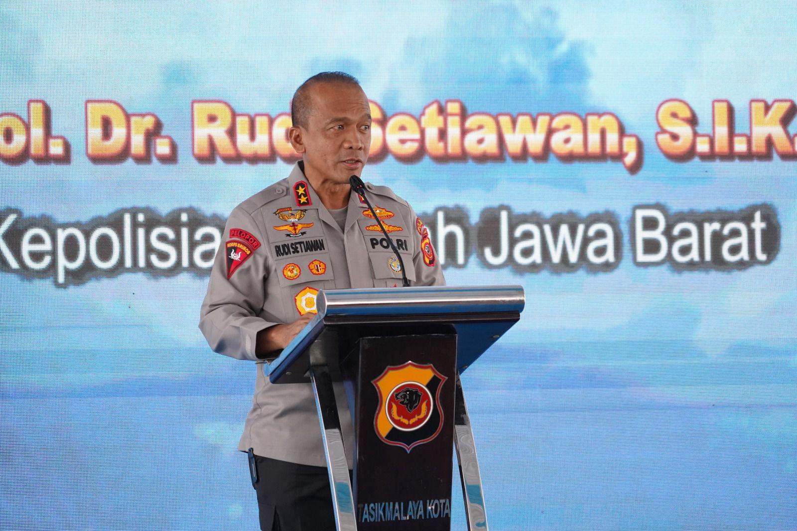 Kapolda-Jabar-Irjen-Rudi-Setiawan-23.jpg