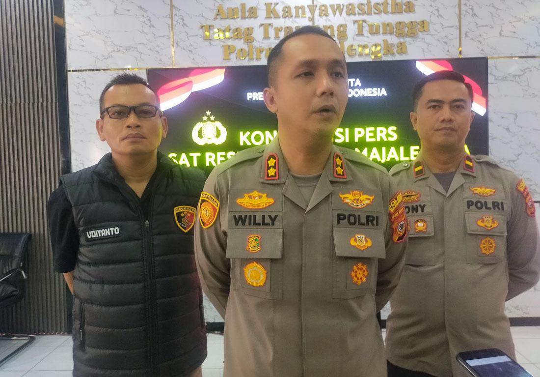Kapolres-Majalengka-AKBP-Willy-Andrian-PEMBACOKAN.jpg