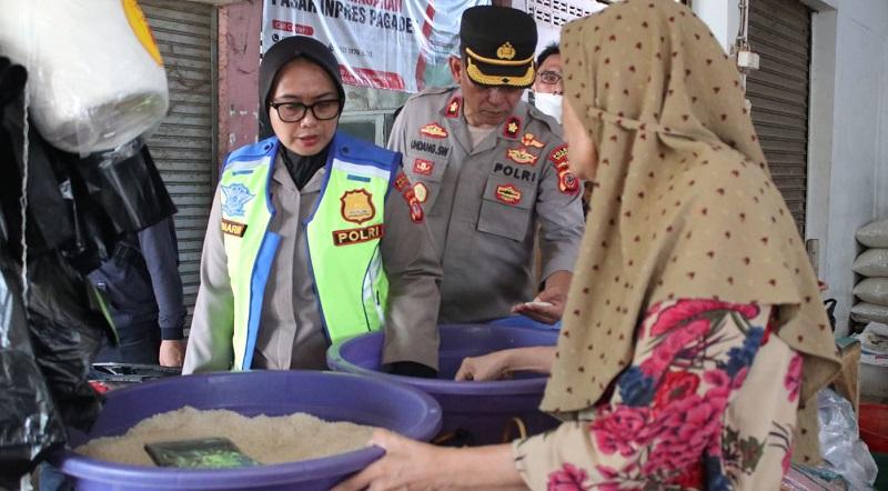 Harga Kebutuhan Pokok di Kabupaten Subang Terpantau Stabil, Kapolres Pastikan Setok Aman