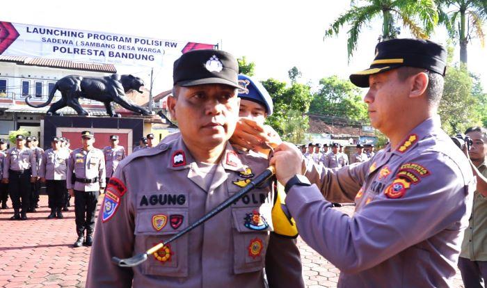Kapolresta-Bandung-Kombes-Pol-Kusworo-Wibowo_launching-Polisi-RW-Sabtu-1352023.jpg