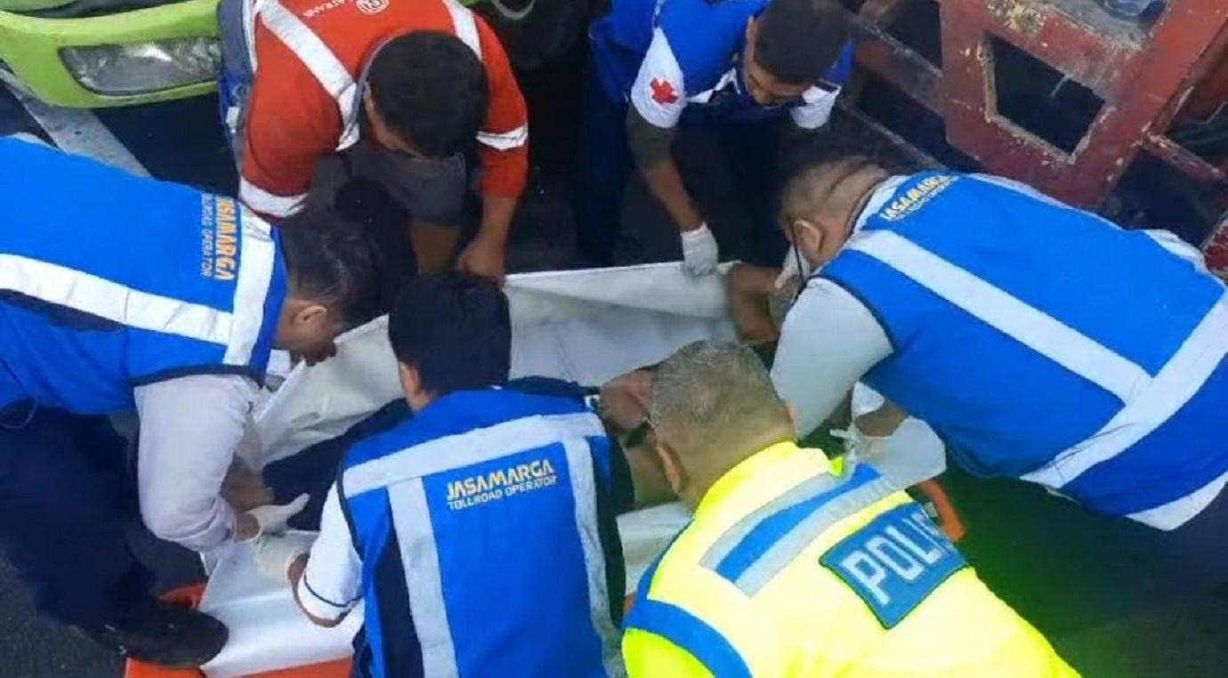 Kecelakaan-maut-di-ruas-Tol-Cipularang-KM-98-A.jpg