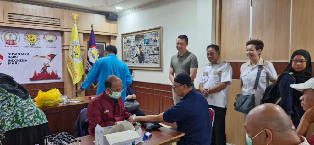Kegiatan-medical-check-up-di-Kantor-Gerindra-Jabar.jpg