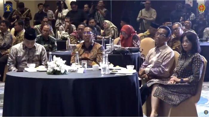 Kementerian-Hukum-terus-menunjukkan-komitmen-nyata-dalam-menghadirkan-negara.jpg