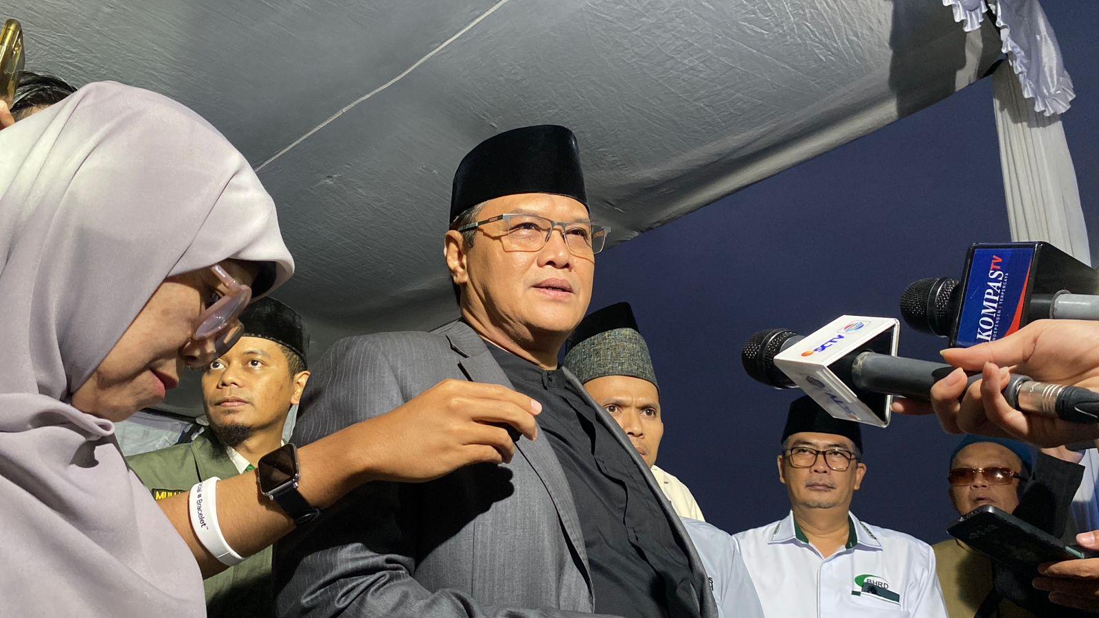 Kepala-Kantor-Wilayah-Kementrian-Agama-Jawa-Barat-Dudu-Rohman.jpg