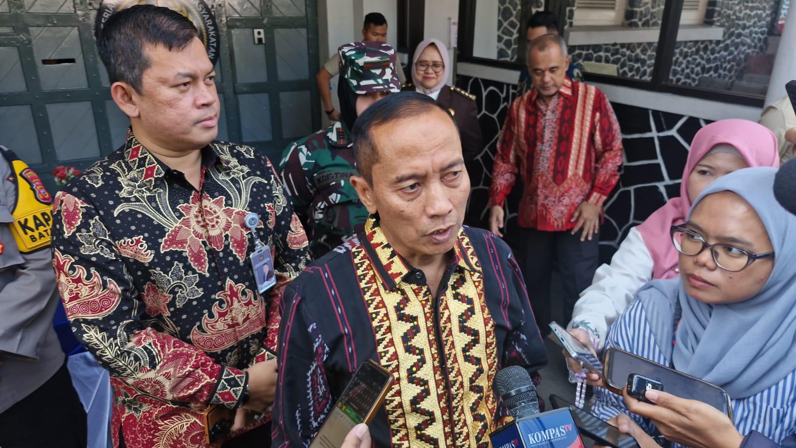 Kepala-Kanwil-Dirjen-Pemasyarakatan-Jabar-Kusnali.jpg