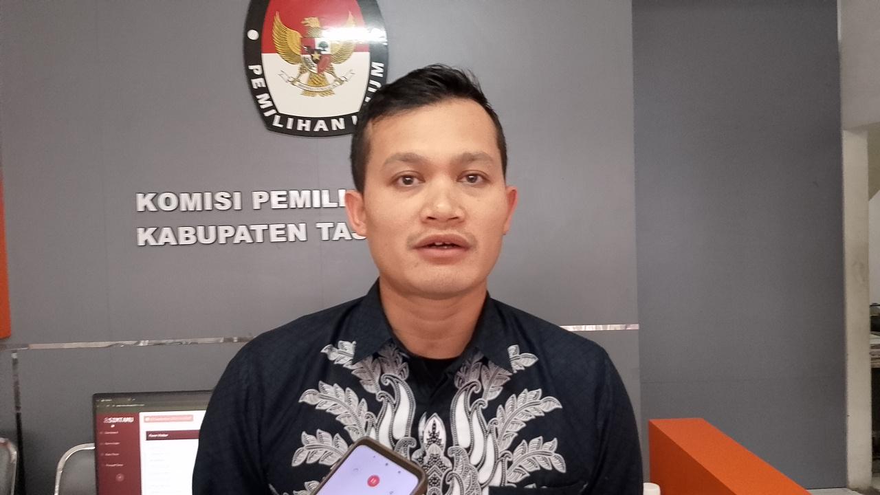 Ketua-KPU-Kabupaten-Tasikmalaya-Ami-Imron-Tamami-12123.jpg