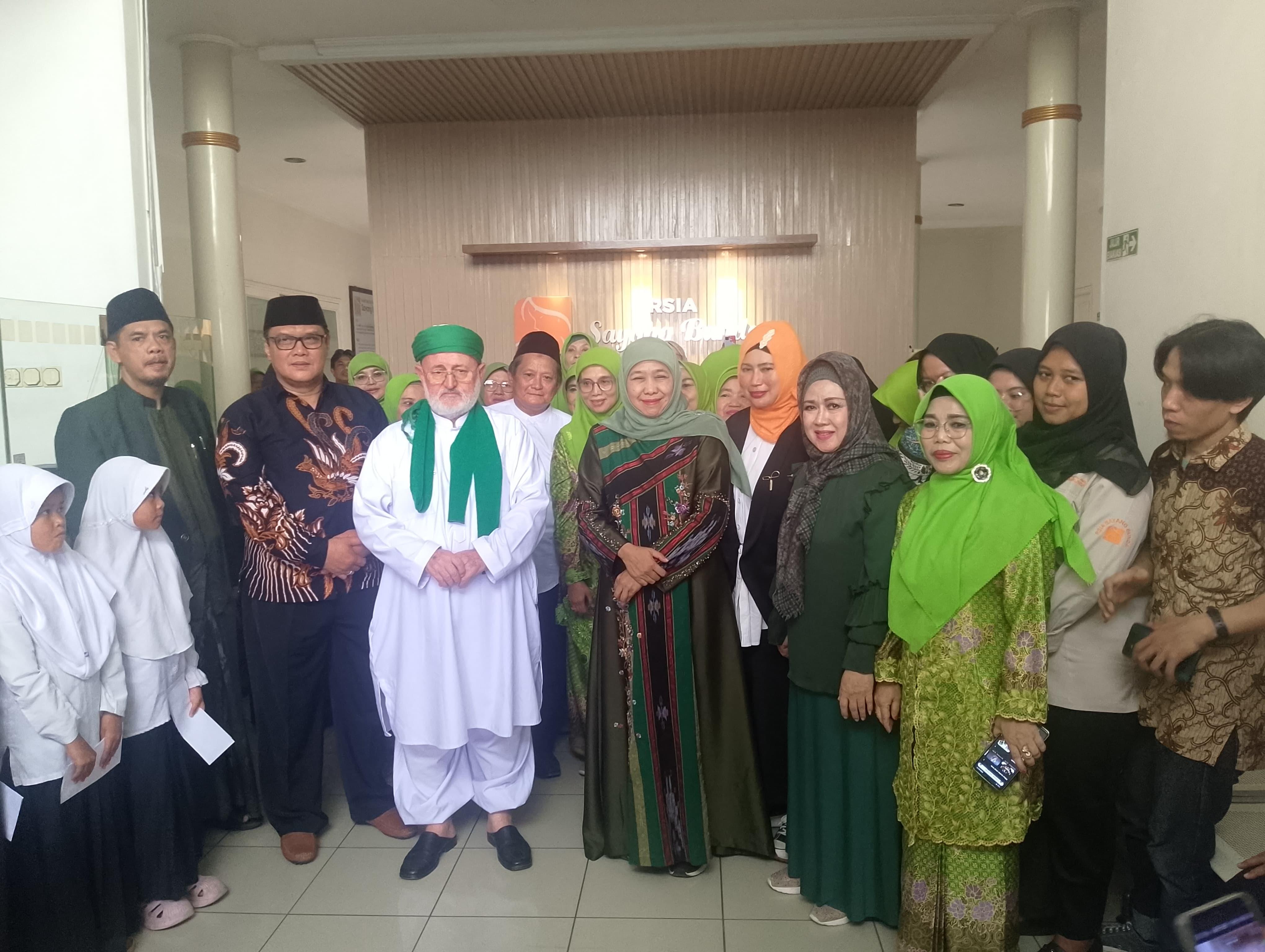 Ketua-PP-Muslimat-NU-Khofifah-Indar-Parawansa-ketika-menghadiri-peresmian.jpg