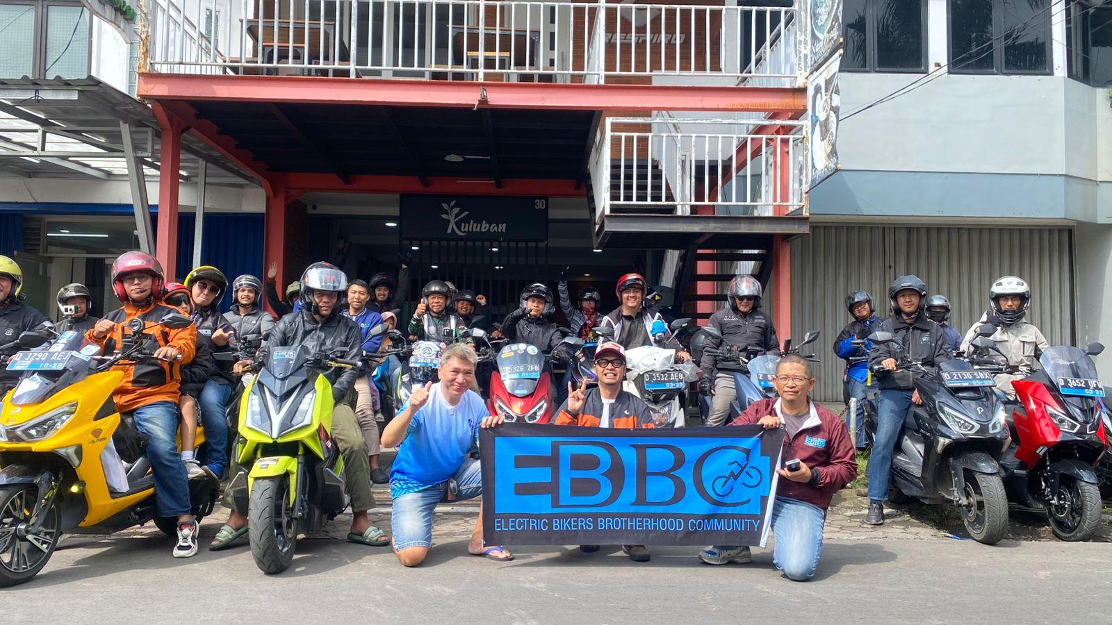 Tren Motor Listrik Bandung Raya Meningkat: Hemat Biaya Operasional Hingga 90 Persen