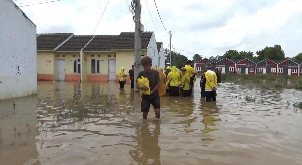 Kondisi-banjir-di-Perumahan-Grand-Texpia-Kecamatan-Ciase.jpg